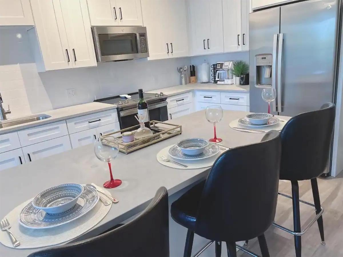 Lux Property Great For 1 To 8 Guests-Family Trip ,5Beds 2Rooms Staycation With Gym And Ev, Proximity To Downtown And Beaches West Palm Beach Luaran gambar