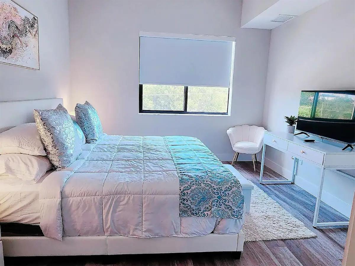 Lux Property Great For 1 To 8 Guests-Family Trip ,5Beds 2Rooms Staycation With Gym And Ev, Proximity To Downtown And Beaches West Palm Beach Luaran gambar