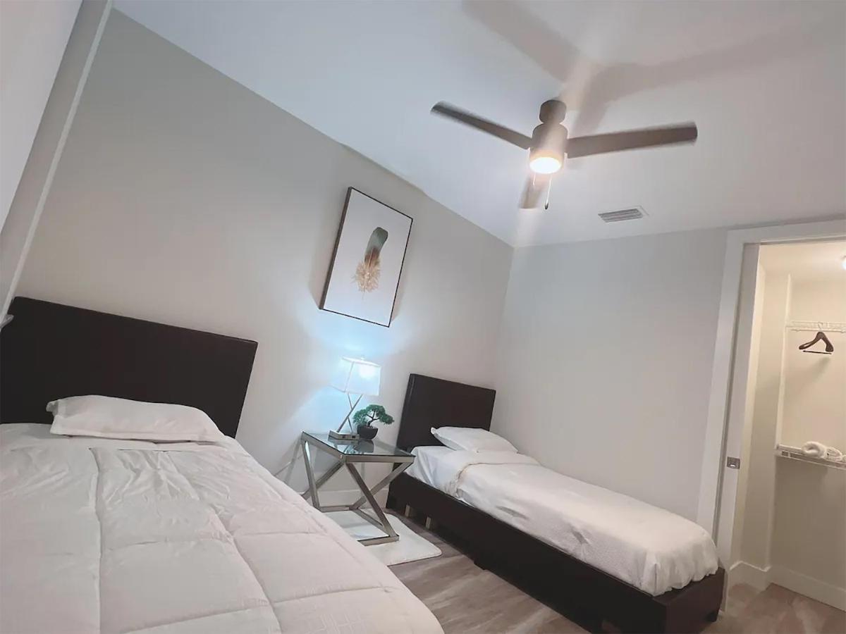 Lux Property Great For 1 To 8 Guests-Family Trip ,5Beds 2Rooms Staycation With Gym And Ev, Proximity To Downtown And Beaches West Palm Beach Luaran gambar