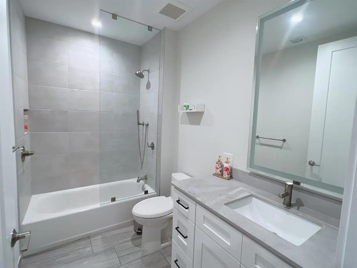 Lux Property Great For 1 To 8 Guests-Family Trip ,5Beds 2Rooms Staycation With Gym And Ev, Proximity To Downtown And Beaches West Palm Beach Luaran gambar