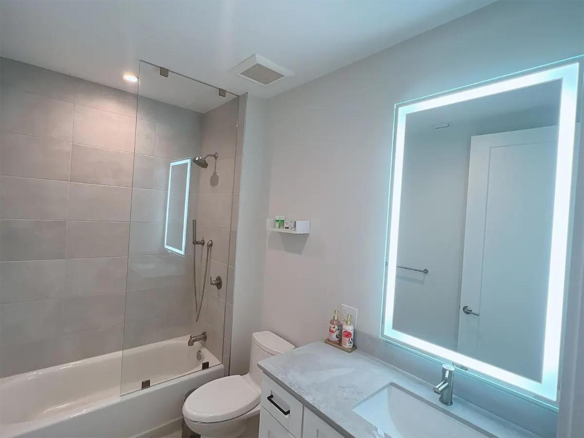 Lux Property Great For 1 To 8 Guests-Family Trip ,5Beds 2Rooms Staycation With Gym And Ev, Proximity To Downtown And Beaches West Palm Beach Luaran gambar